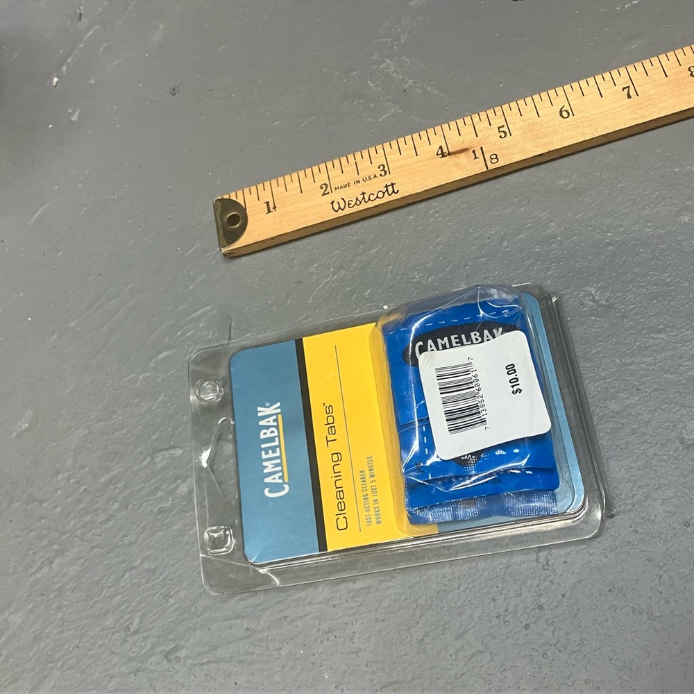 CamelBak Yellow and Blue Cleaning Tabs